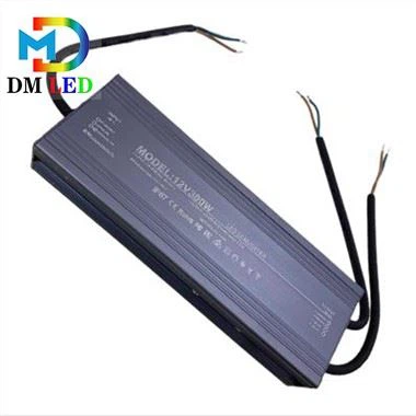 Posso regolare l'intensità luminosa di un alimentatore LED da remoto?